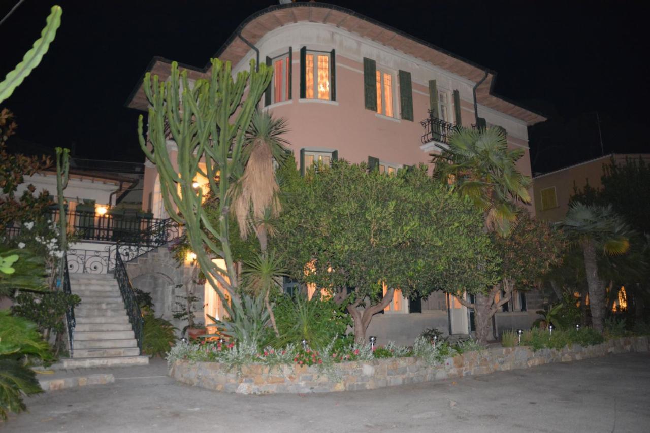 Hotel La Scogliera Bordighera Ngoại thất bức ảnh