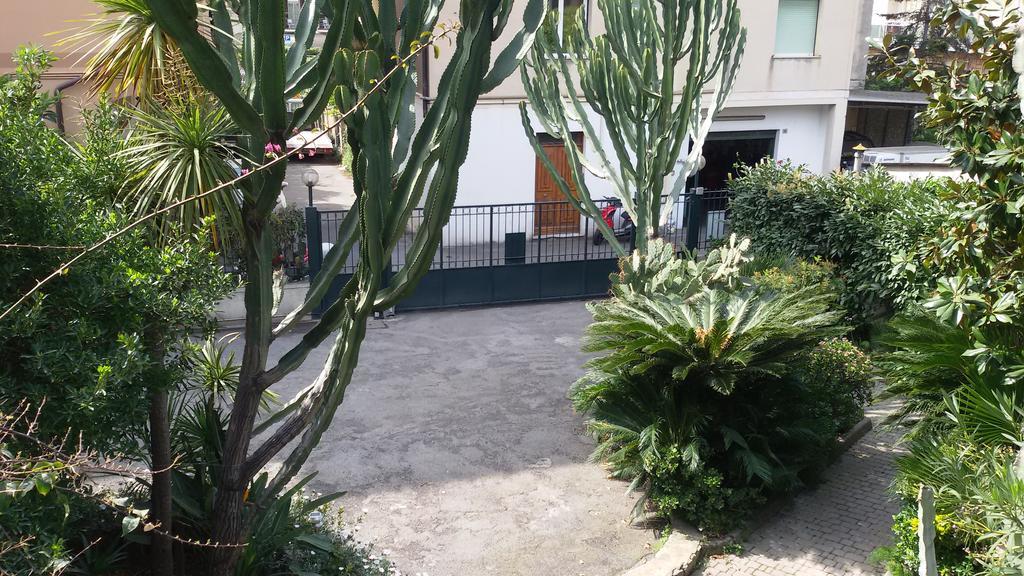 Hotel La Scogliera Bordighera Ngoại thất bức ảnh