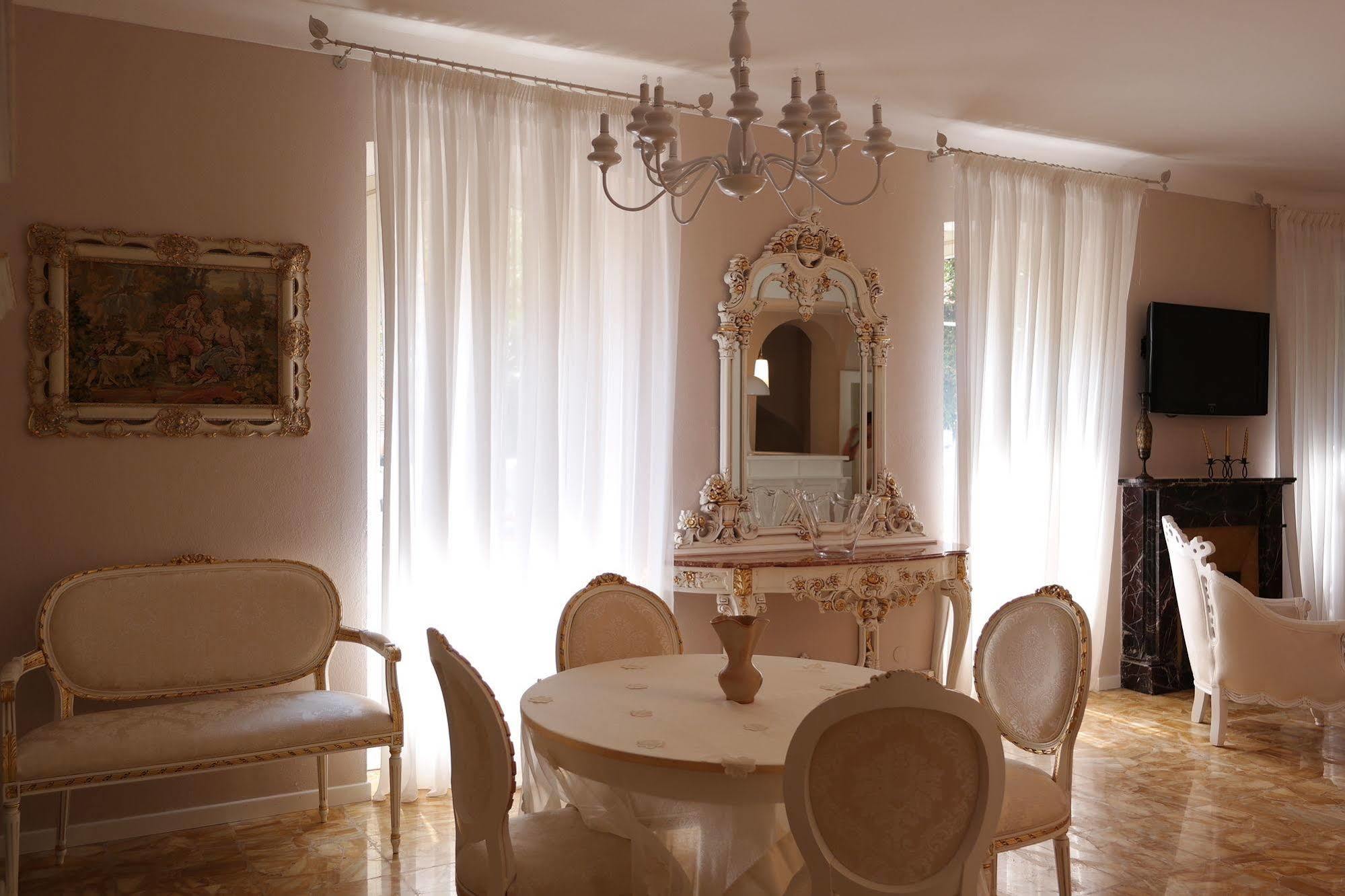 Hotel La Scogliera Bordighera Ngoại thất bức ảnh