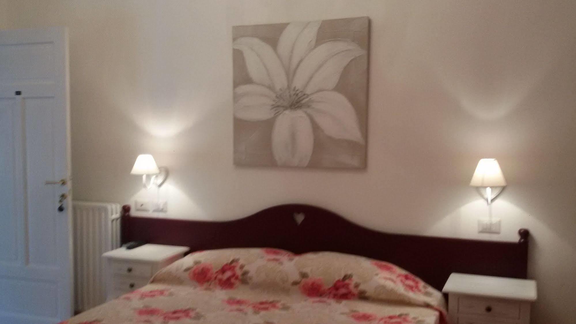 Hotel La Scogliera Bordighera Ngoại thất bức ảnh