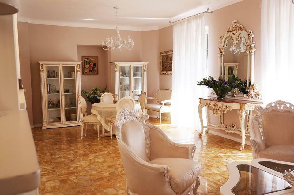 Hotel La Scogliera Bordighera Ngoại thất bức ảnh